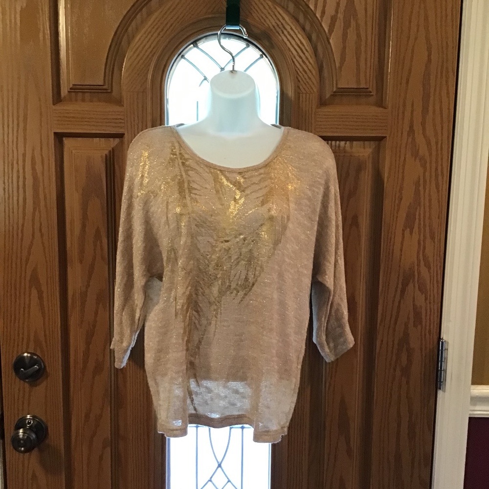 💚3/$25 New Directions small sheer gold sweater with gold feathers accent